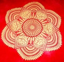 Rose Scallops Doily