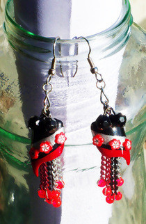 Black And Red Nailart Earrings!