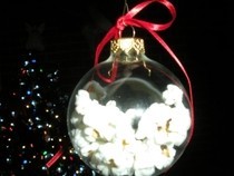 Popcorn Ornament
