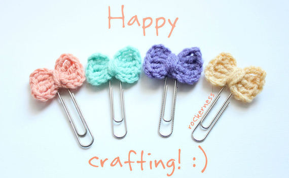 Crocheted Bow Bookmark