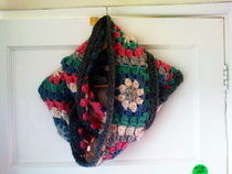 Granny Square Circle Scarf
