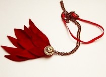 Leather Leaves Necklace