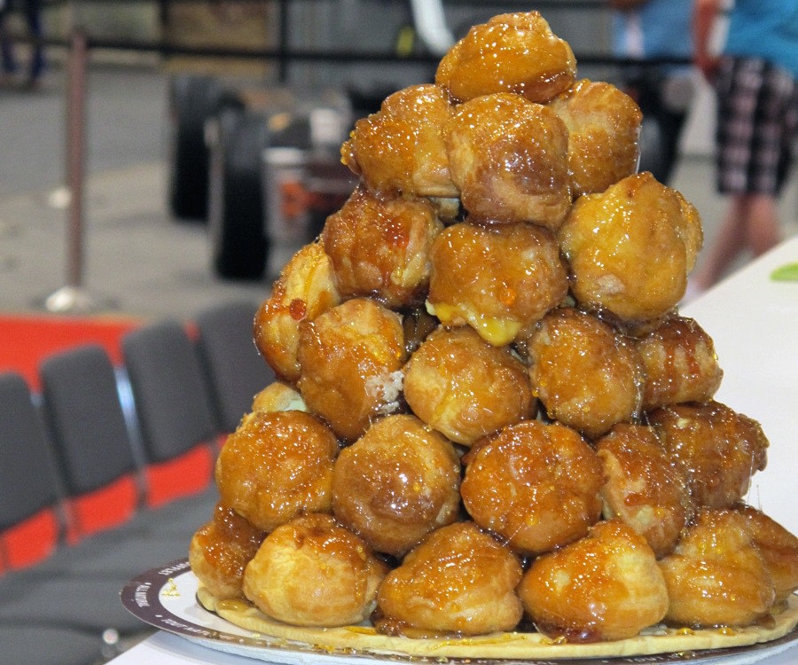 Dufflet Pastries · A Bite To Eat · Cut Out + Keep Craft Blog