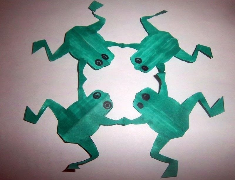 frog snowflake how to make a snowflake papercraft on snow flake template