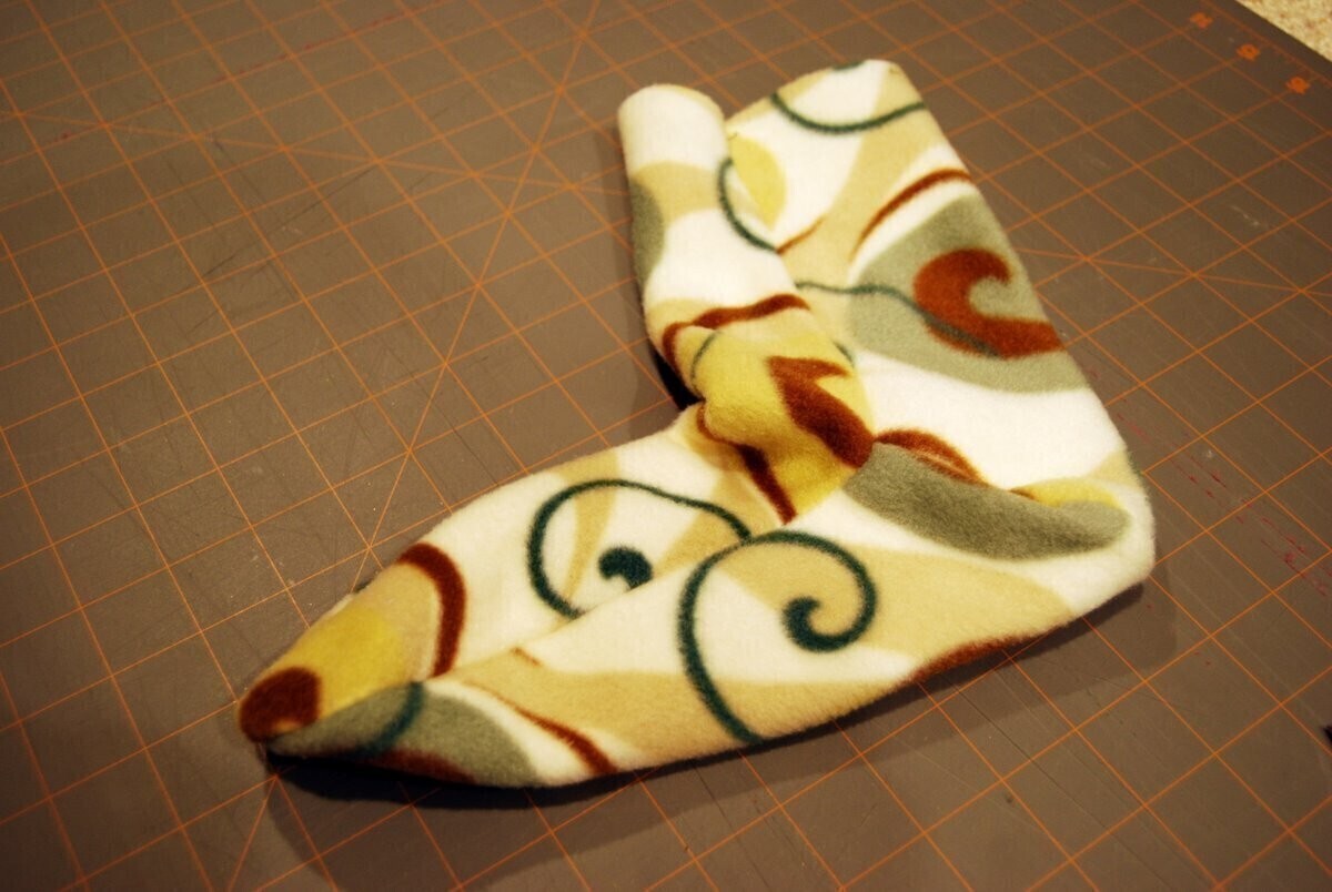 Ultra Comfy Fleece Socks How To Make A Sock Sewing On Cut Out Keep