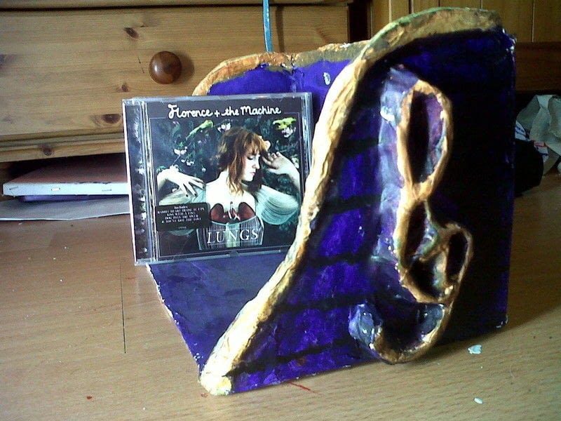 how to cut a cd case