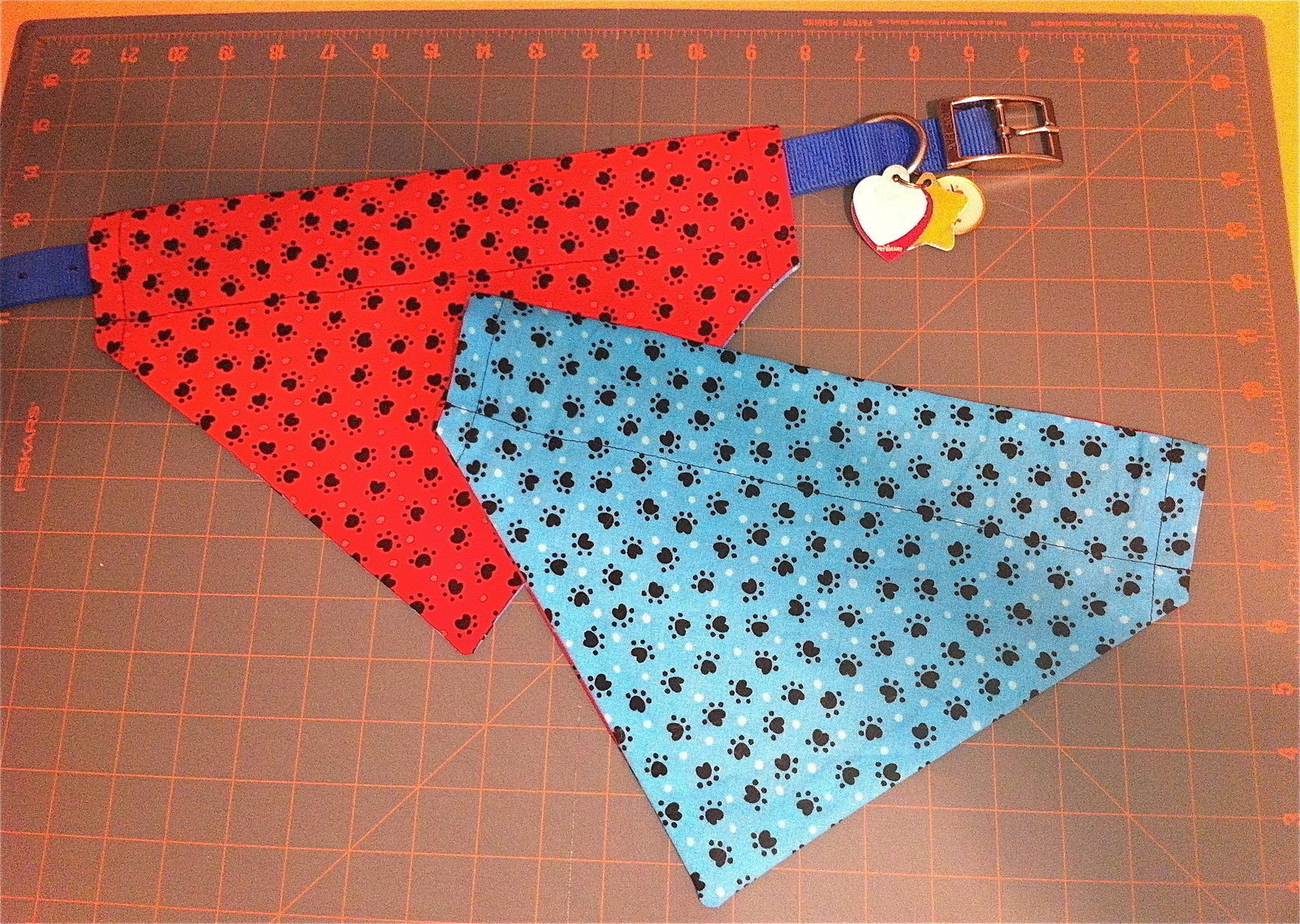 how to make a dog neckerchief