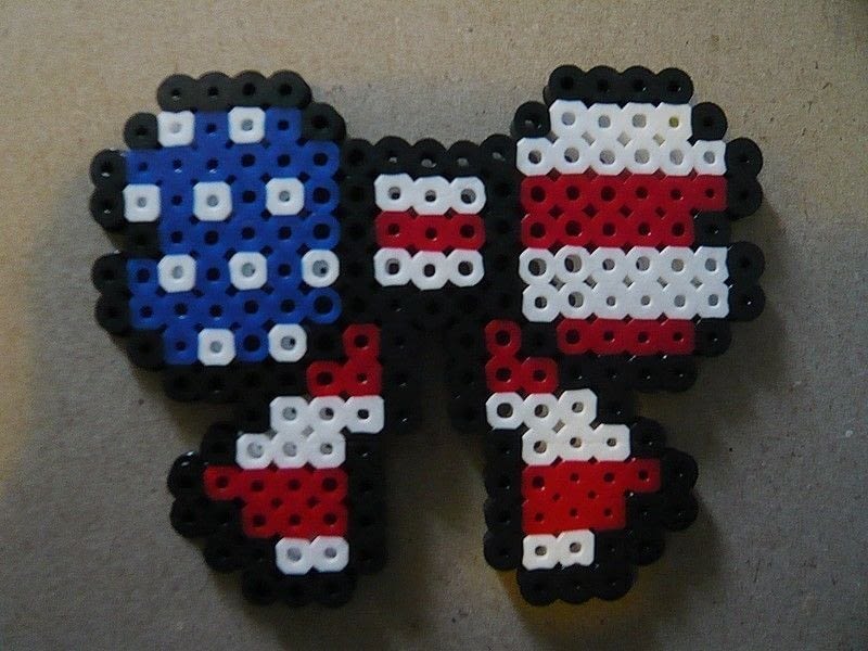 U.S.A. Perler Bow · A Pegboard Bead Charm · Beadwork and Pegboard on