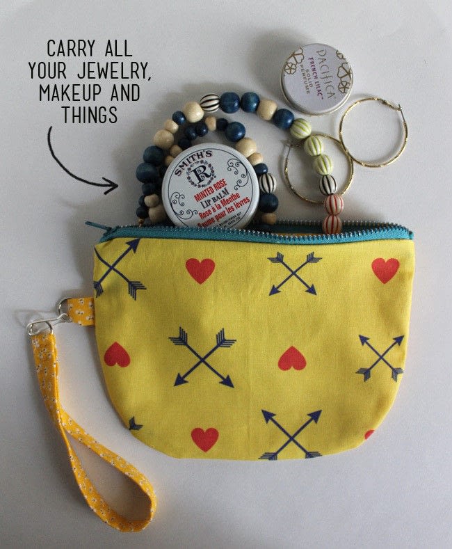 Half Circle Zippered Pouch · How To Make A Zipper Pouch · Machine