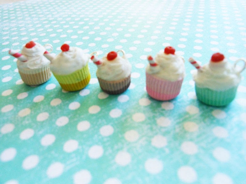 Polymer Clay Cupcake Mold · How To Make A Molds · Art on Polymer Clay Cupcake Mold · How To Make A Molds · Art on