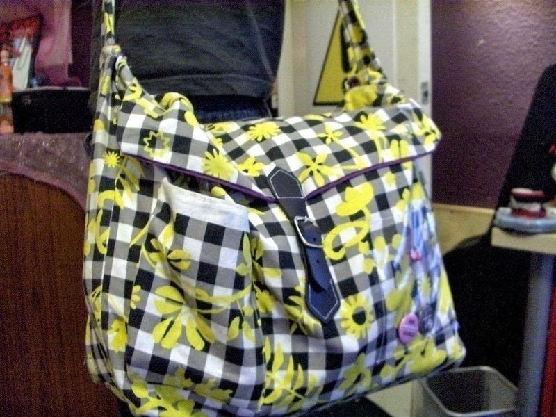 Sketchbook Bag · How To Make A Messenger Bag · Sewing on Cut Out + Keep