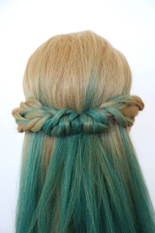 Simple Boho Braided Headband Style · How To Style A Braid 