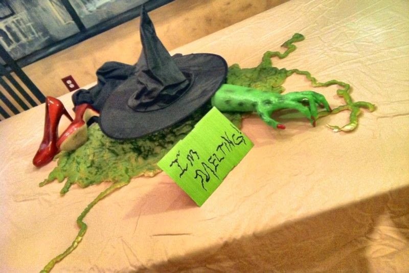 "Im Melting" A Witch Craft · How To Make A Halloween Decoration