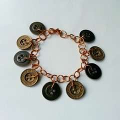 DIY Button Bracelet