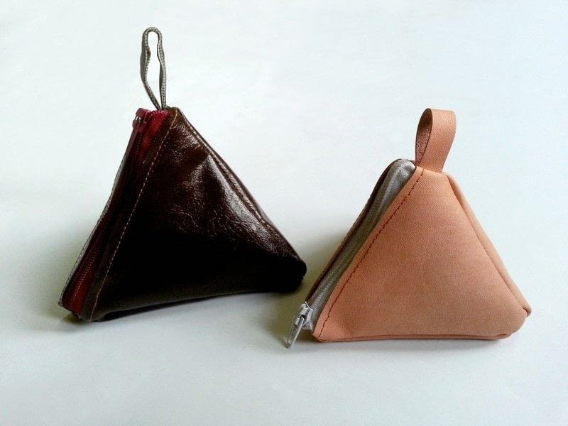 Diy Pyramid Leather Pouch · How To Sew A Leather Pouch 