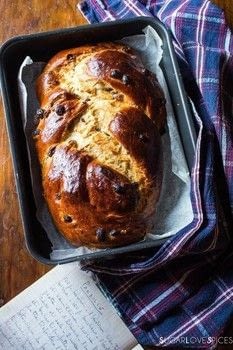 Pandolce, Sweet Braided Bread with Raisins .  Free tutorial with pictures on how to bake  sweet / dessert bread in under 120 minutes by baking with flour, yeast, and sugar. Recipe posted by Nicoletta & Loreto.  in the Recipes section Difficulty: Simple. Cost: Cheap. Steps: 13