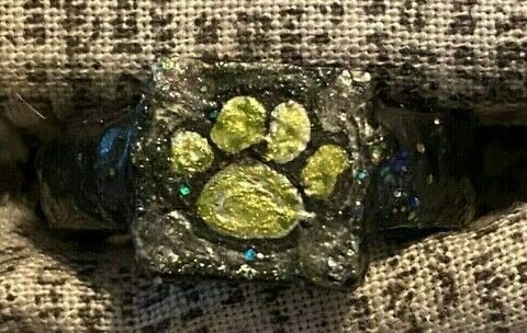 From the world of "Miraculous: the adventures of LadyBug and Chat Noir" .  Make a resin ring in under 120 minutes by creating, drawing, constructing, embellishing, and jewelrymaking with uv resin, acrylic paint, and dotting tool. Inspired by tv shows and anime & manga. Creation posted by Kin Dragon.  in the Jewelry section Difficulty: 3/5. Cost: No cost.