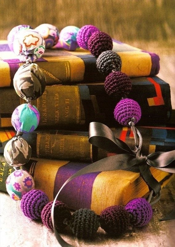 to jewelry how beads with crochet Necklace Crochet Fabric Wrapped from Bead · & Extract