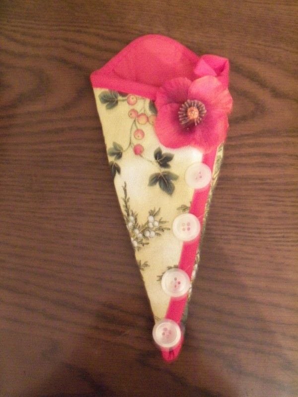 Scissor Holders · How To Make A Scissors Holder · Sewing on Cut Out + Keep