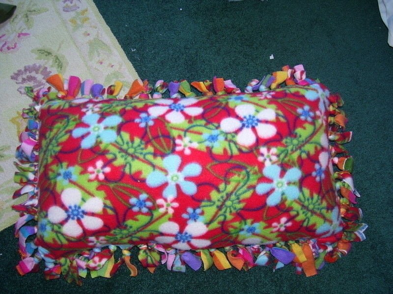 Tie Pillows · How To Make A Pillow · Sewing on Cut Out + Keep · How To