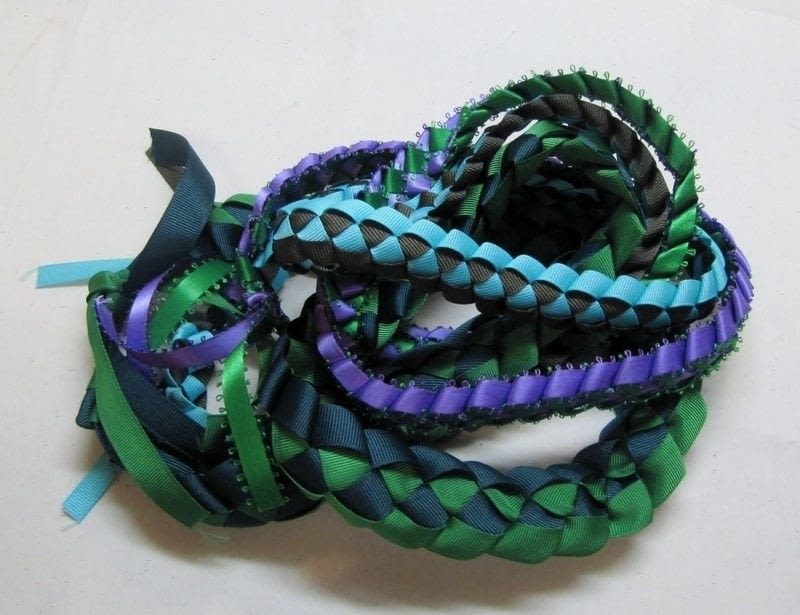 Body Painting Show >> Hawai'ian Ribbon Lei · How To Braid A Necklace ... Body Painting Show >> Hawai'ian Ribbon Lei · How To Braid A Necklace ...