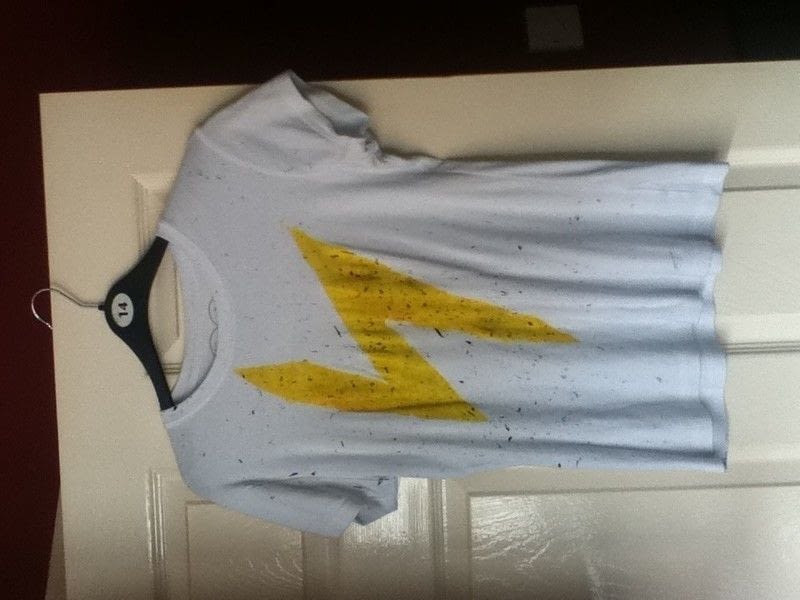 Lightning Shirt · How To Paint A T Shirt · Stencilling and Decorating