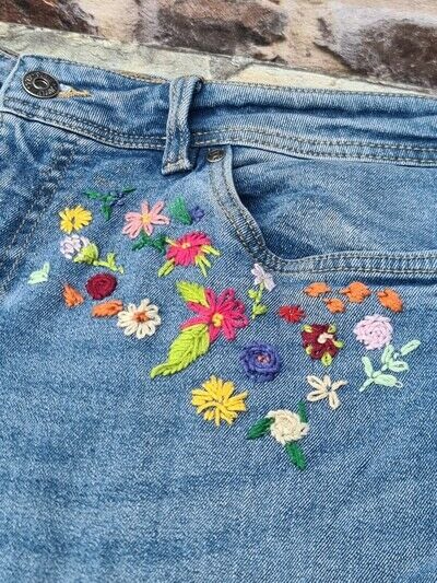 How to make jeans. Jeans Embroidery - Step 2