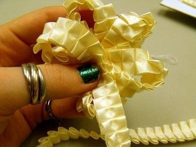 How to make a cuff earring. Gift Bow Cuff Bracelet - Step 7