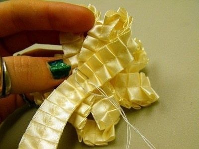 How to make a cuff earring. Gift Bow Cuff Bracelet - Step 9