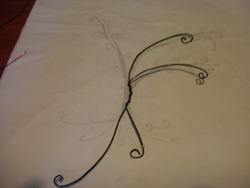 Wire Tree Jewelry Holder · How To Make A Jewelry Tree · Decorating