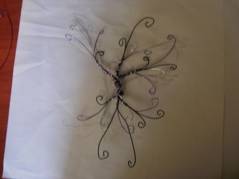 Wire Tree Jewelry Holder · How To Make A Jewelry Tree · Decorating