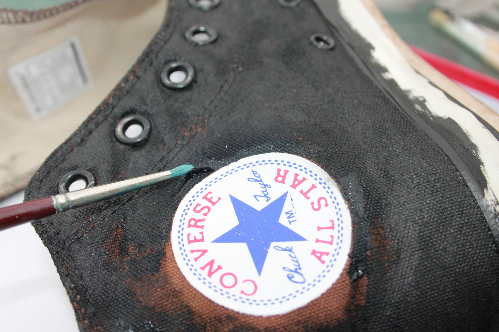 how to make glitter converse