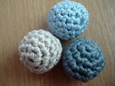 How to make a beads. How To Crochet Beads - Step 6