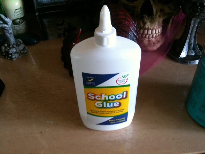 Decoupage Tv Dinner Table · How To Make A Table · Decorating on Cut Out