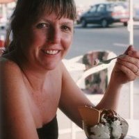 julie.satchell@tiscali.co.uk